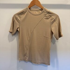 lululemon athletica Beige Short Sleeve Tee